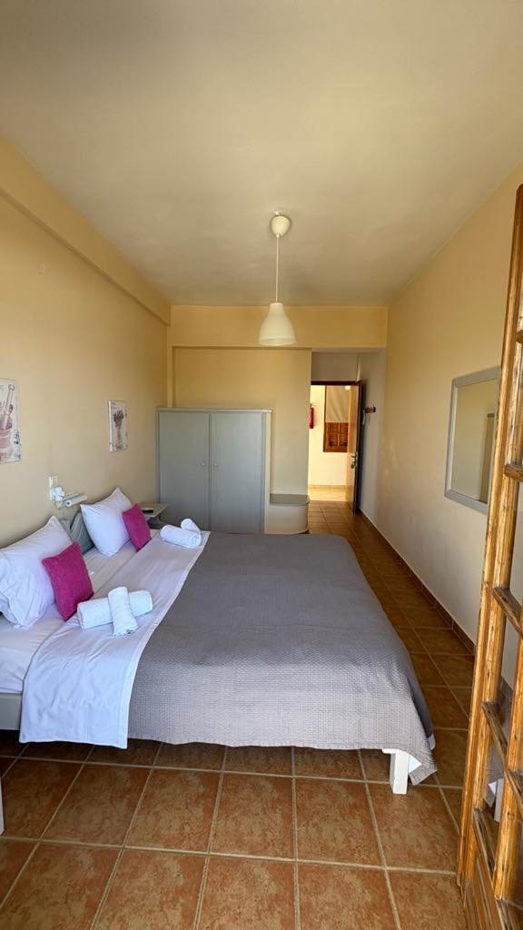 Romanza Rooms Poúlithra Extérieur photo